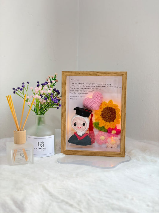 (Girl with Hijab) Sunny Graduation Flower Frame 🎓 (8 Inches)