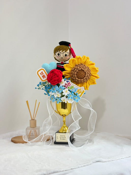 Graduation Trophy Bouquet | Sunshine Rose 🎓🏆 (20cm Doll)