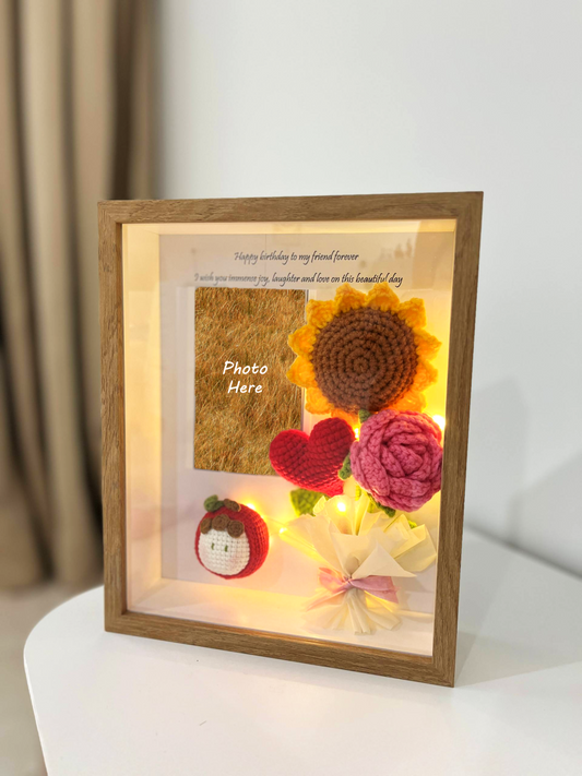 Heart Rose Photo Frame | Mini Flower Bouquet β€οΈπΉ