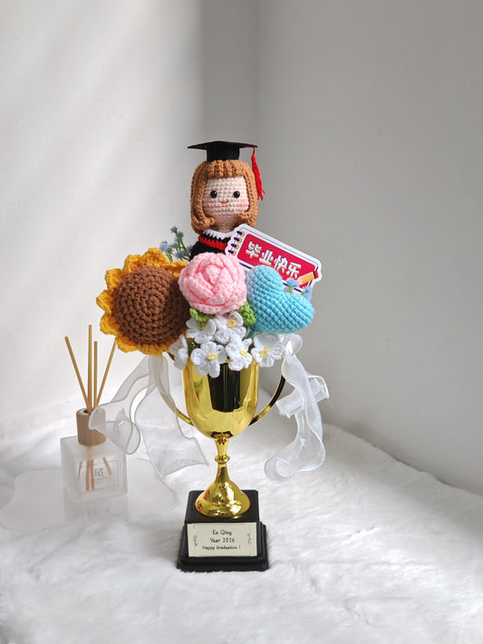 Graduation Trophy Bouquet | Rosy Heart ❤️🎓🏆