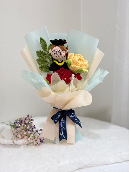 Soft Graduation Bouquet | Rosy Leaves ๐๐น