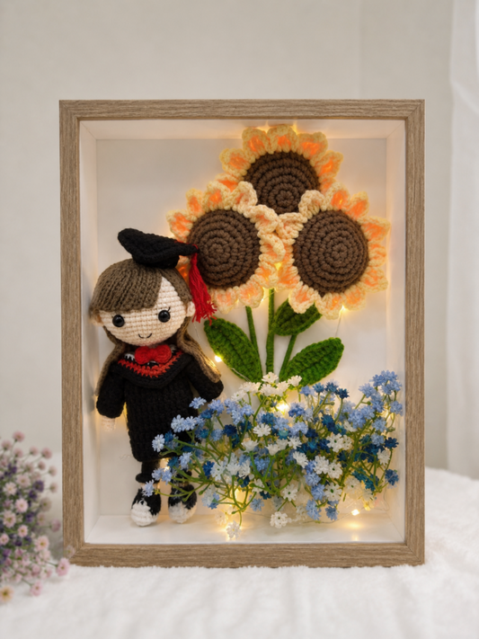 Success Graduation Frame | Triple Sunflower 🎓 (Big Doll) (A4 size)