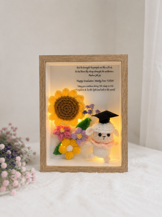 Chinese Zodiac Graduation Frame 🎓 (7 Inches)