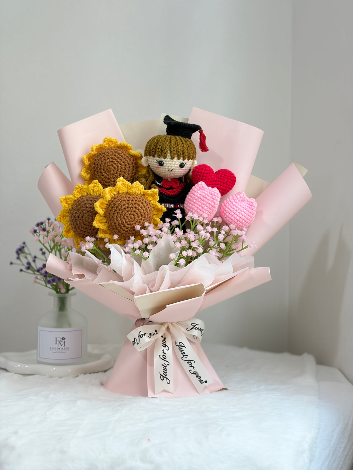 Luxury Graduation Bouquet | Sunflower Tulip 🎓🌷 (Big Doll)