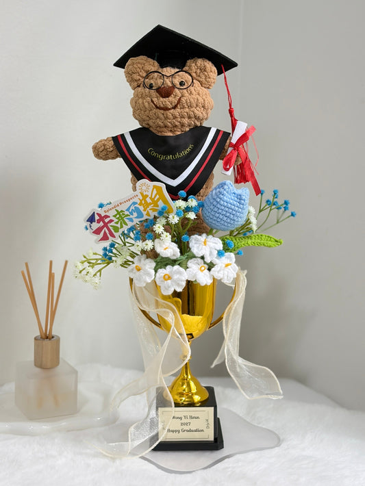 Graduation Trophy Bouquet | Smiling Bear 🐻🎓🏆