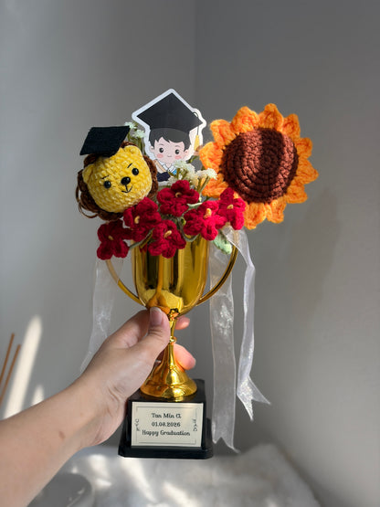 Graduation Trophy Bouquet | Wild Forest 🌳🎓🏆