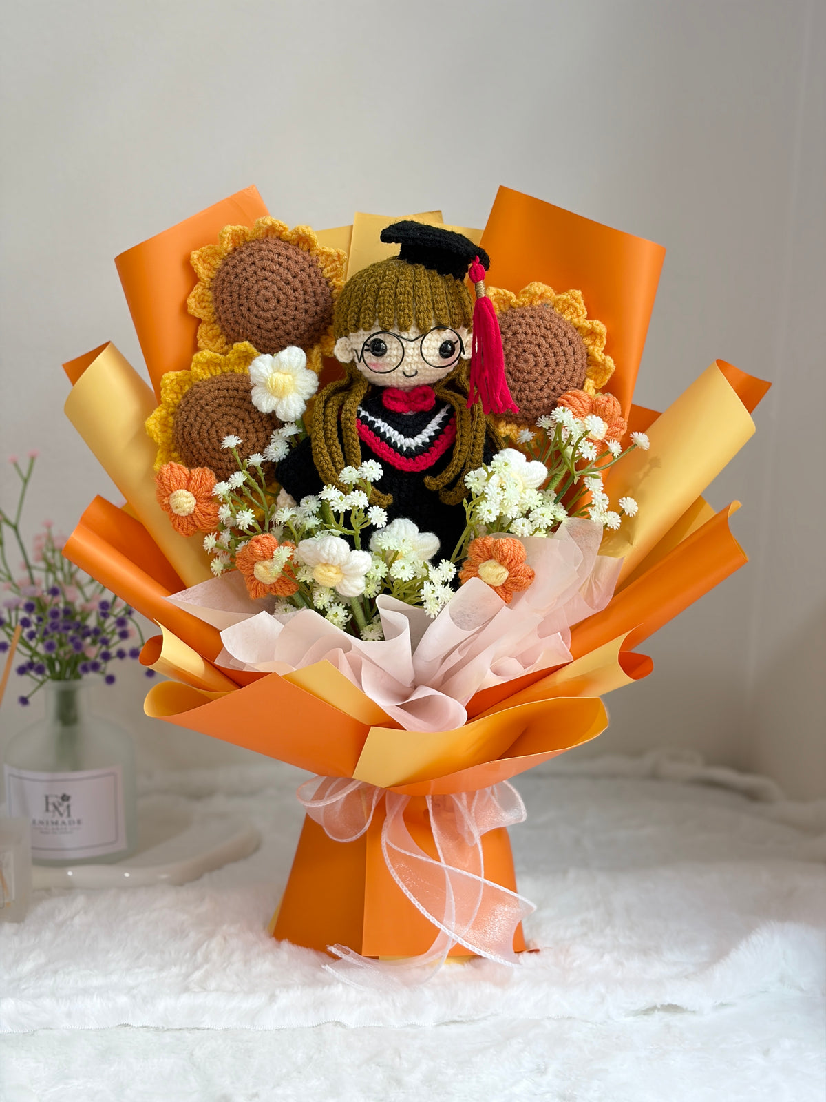 Flower Girl Graduation Bouquet - A Success Future 🎓 (Big Doll)