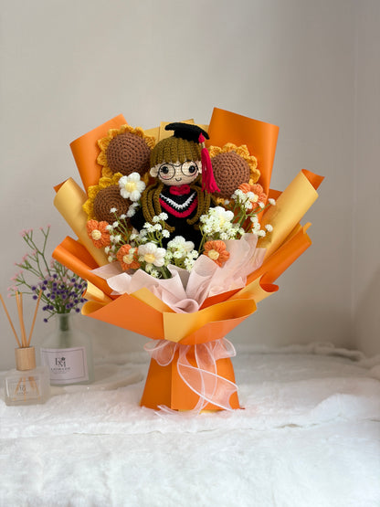Flower Girl Graduation Bouquet - A Success Future 🎓 (Big Doll)