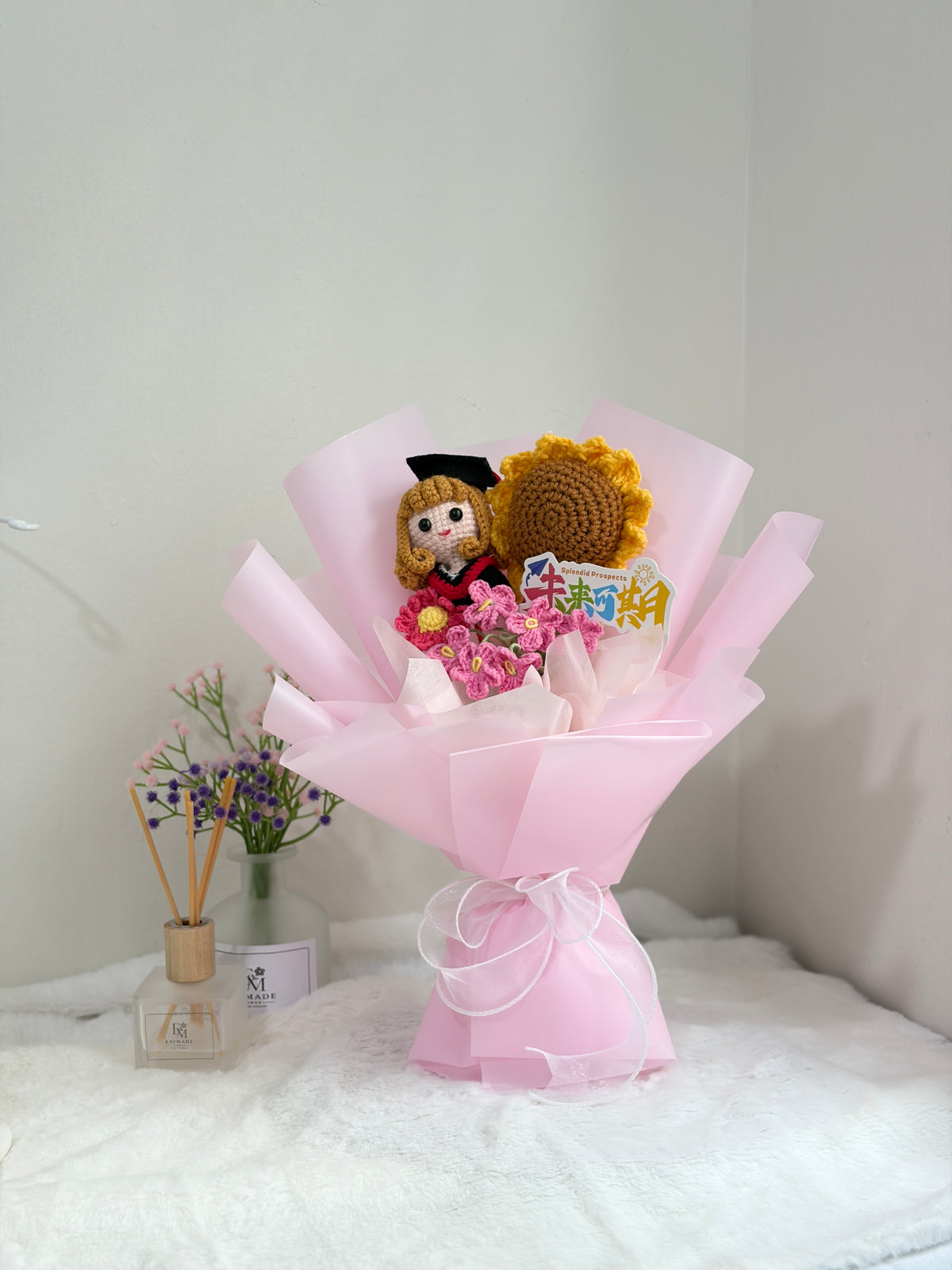 Pinky Graduation Bouquet | Best Wishes 🎓