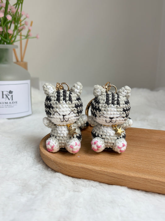 Smiling Kitten Keychain 😻