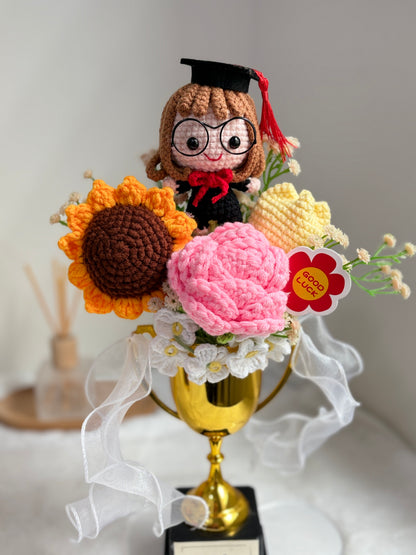 Graduation Trophy Bouquet | Flowers Bloom 🌻🎓🏆 - 2nd Edition