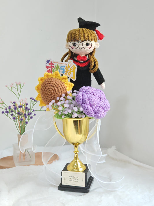 Graduation Trophy Bouquet | Sunflower Rose 🎓🏆 (20cm Doll)