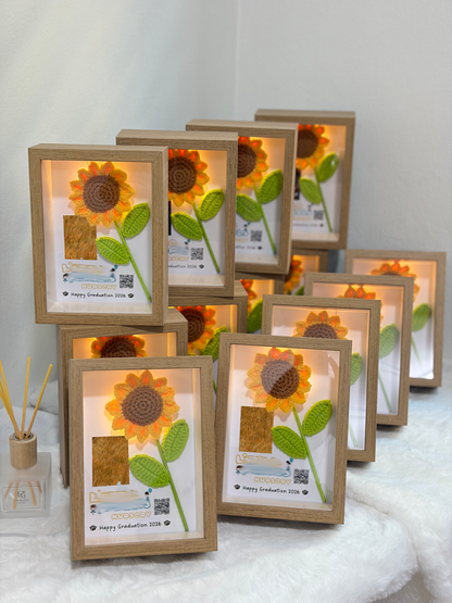 Stand Alone Sunflower Photo Frame | Mini Single Bouquet 🌻 (7 Inches)