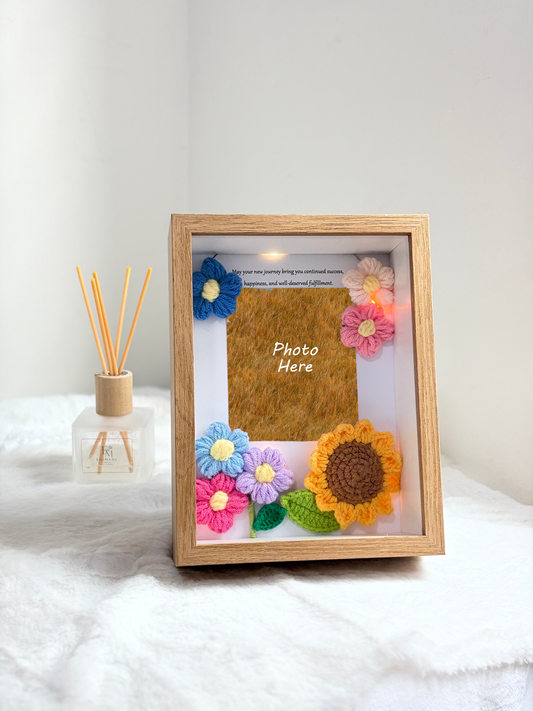 Appreciation Flower Photo Frame | Celebrate Her 🌸💖 (8 Inches)