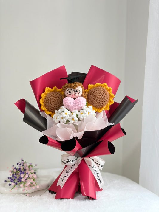 Claret Graduation Bouquet | Sunflowers Love 🎓💗