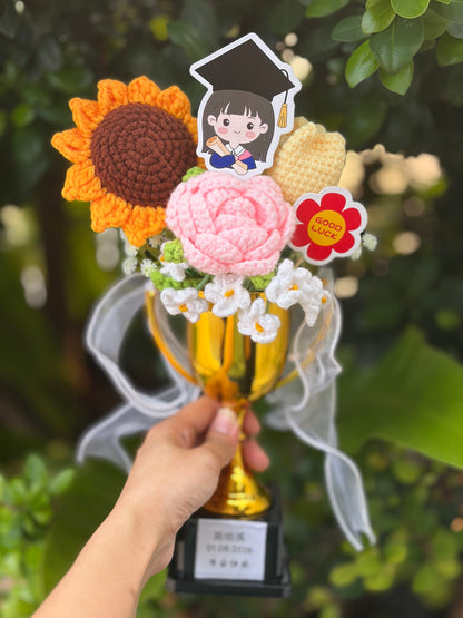 Graduation Trophy Bouquet | Soft Rosy 🌹🎓🏆