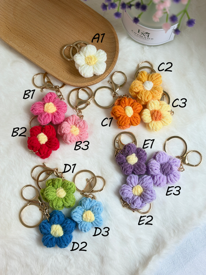 Puff Flower with Wishes Keychain 🌸