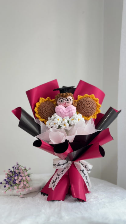 Claret Graduation Bouquet | Sunflowers Love 🎓💗