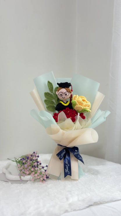 Soft Graduation Bouquet | Rosy Leaves 🎓🌹